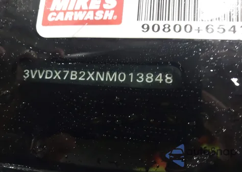 2022 Volkswagen Taos 1.5T S z USA, uszkodzony, nr VIN 3VVDX7B2XNM013848